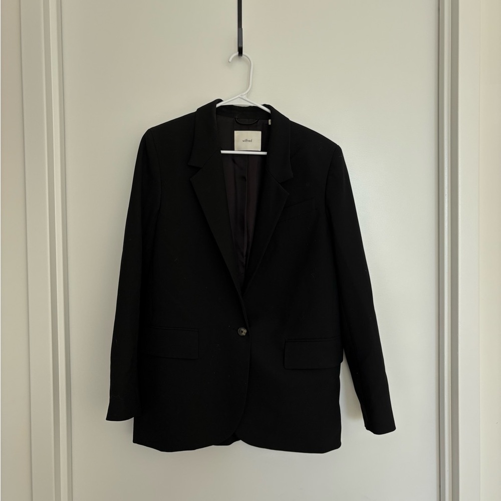 Wilfred Elegant Black Blazer